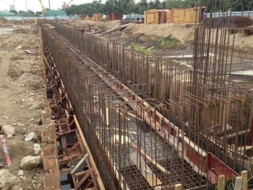 <strong> 拉森鋼板樁圍堰怎樣才能合理省錢運(yùn)用材料</strong>